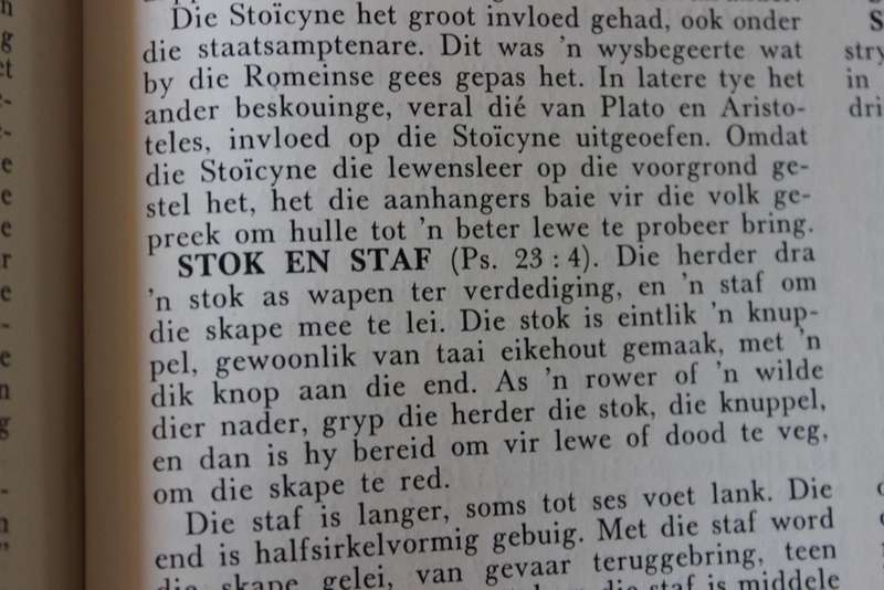 BYBELSE ENSIKLOPEDIE onder redaksie van Prof. Dr. F.W. Grosheide.