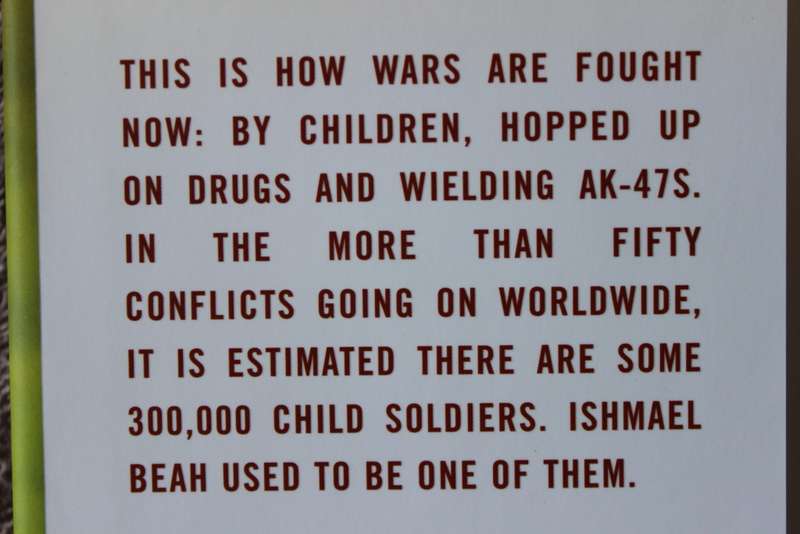 A LONG WAY GONE. Memoirs of a boy soldier. Ishmael Beah.