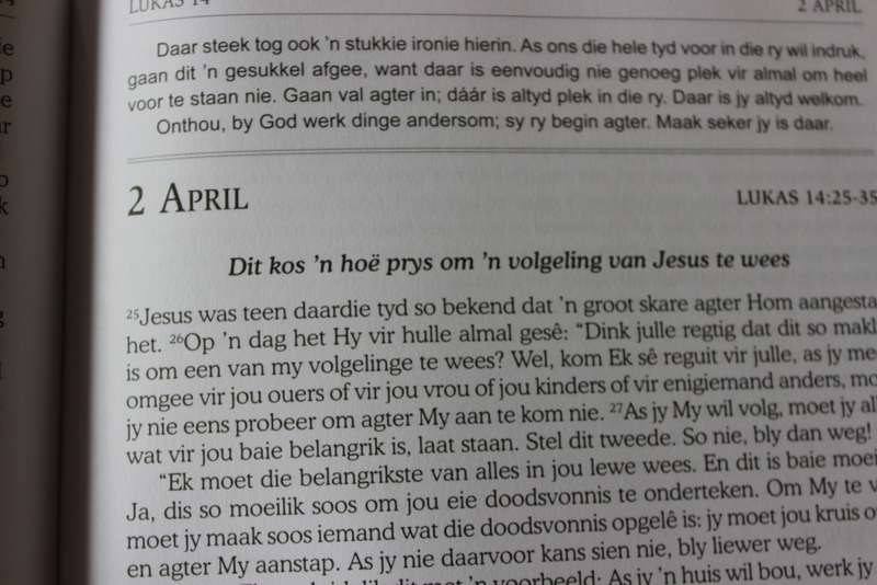 DIE EENJAAR-BOODSKAP MET OORDENKINGS. NUWE TESTAMENT. Jan van der Watt.