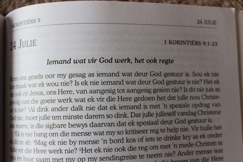 DIE EENJAAR-BOODSKAP MET OORDENKINGS. NUWE TESTAMENT. Jan van der Watt.