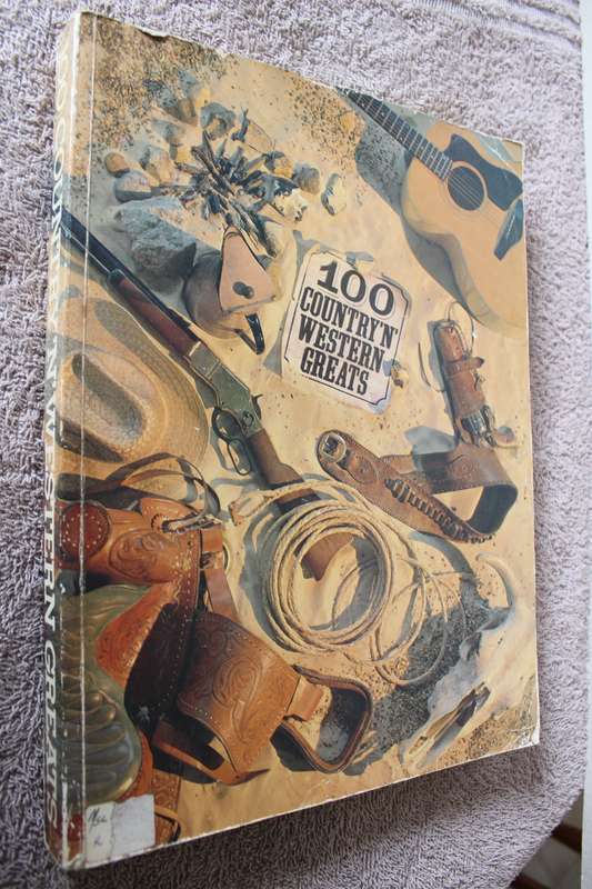 100 COUNTRY `N` WESTERN GREATS. Wise Publications.