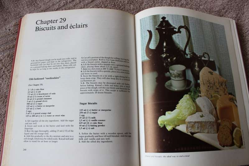 COOK AND ENJOY IT. S.J.A. de Villiers.