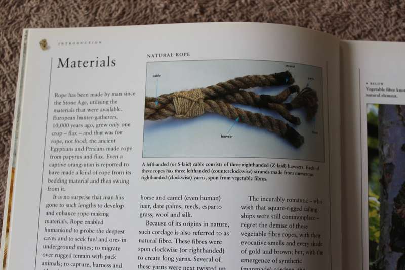 THE ULTIMATE ENCYCLOPEDIA OF KNOTS & ROPEWORK. Geoffrey Budworth.