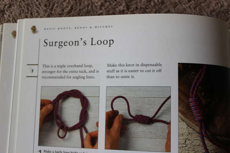 THE ULTIMATE ENCYCLOPEDIA OF KNOTS & ROPEWORK. Geoffrey Budworth.