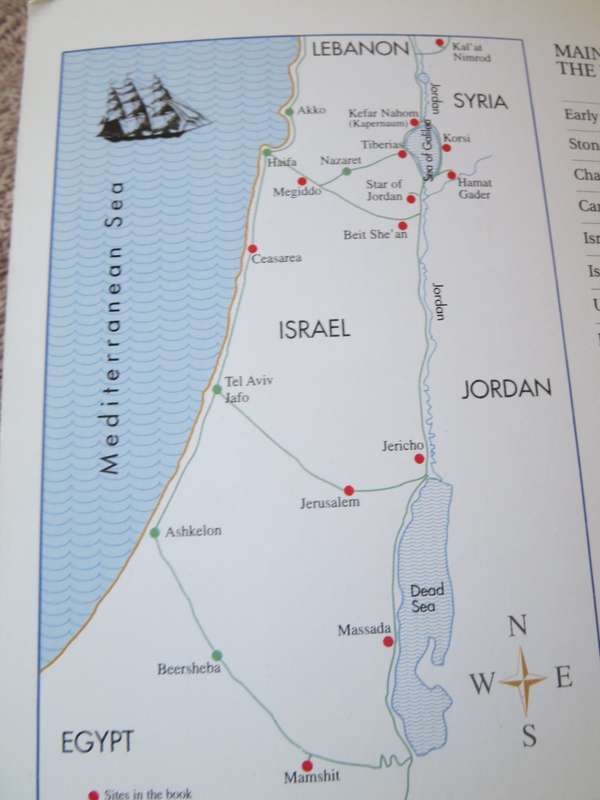 ISRAEL: Past & Present. Archaeological text by Dr. D. Bahat.