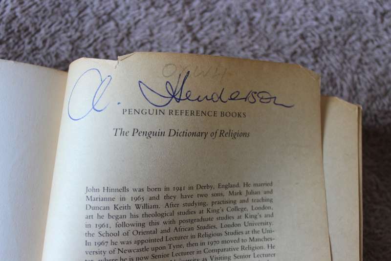THE PENGUIN DICTIONARY OF RELIGIONS  by John R. Hinnells