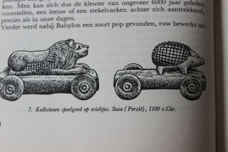 ANTIEK SPEELGOED  deur A. Burkij-Bartelink