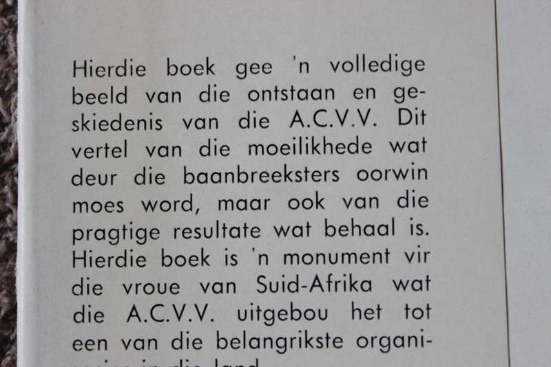 VROUE-VOLKSDIENS:Werk van Afrikaanse Christelike Vroueverening  deur H.C. Lambrechts & Erika Theron