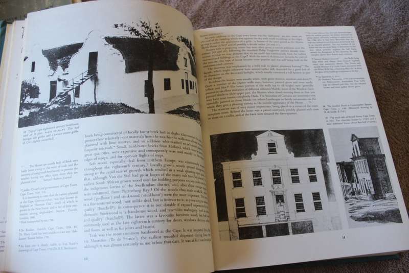 EARLY NINETEENTH CENTURY ARCHITECTURE IN SOUTH AFRICA, 1795-1837. Ronald Lewcock. (W)