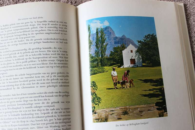 W.A. DE KLERK. Die Witwyne van S.A.  Illustrasies, Francois Krige. Foto`s: Terence McNally.   (W)