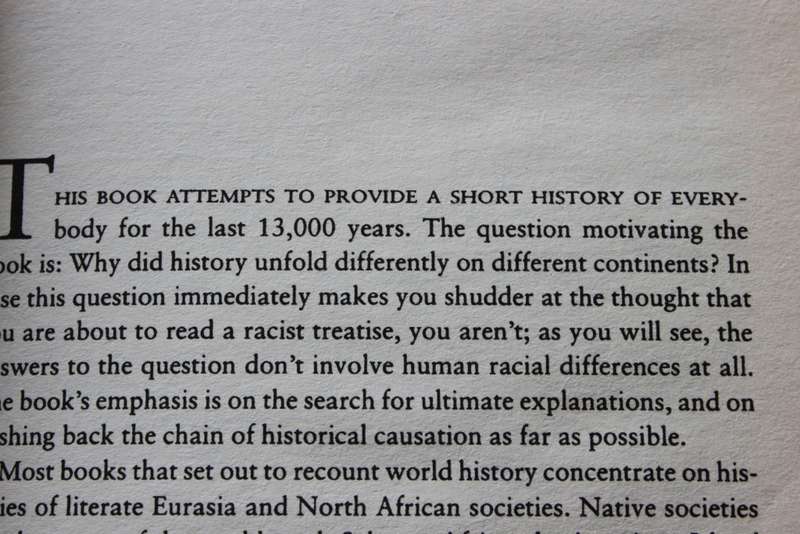 GUNS, GERMS AND STEEL. (A short history of everybody for the last 13,000 years) Jared Diamond.   (W)