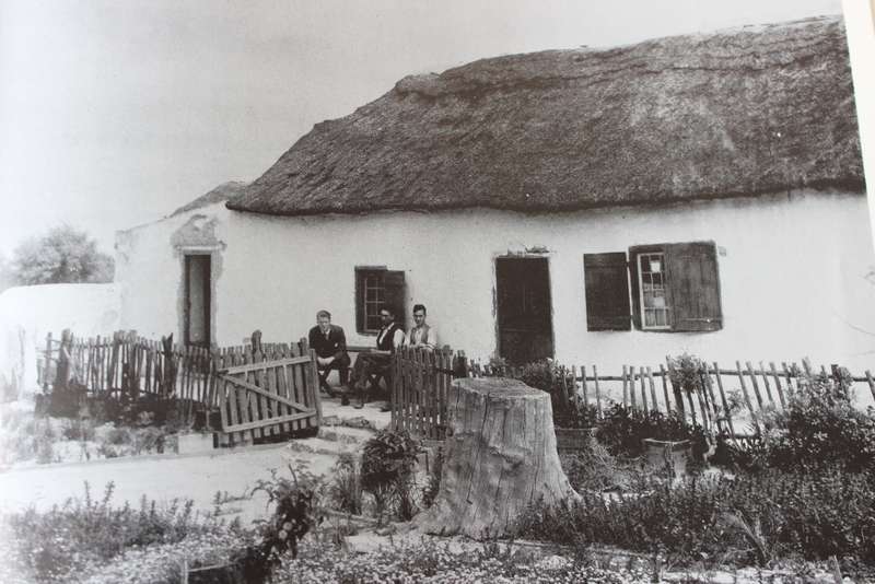 HANS FRANSEN. Architectural Beauty of the old Cape as seen by Arthur Elliott.    (W)