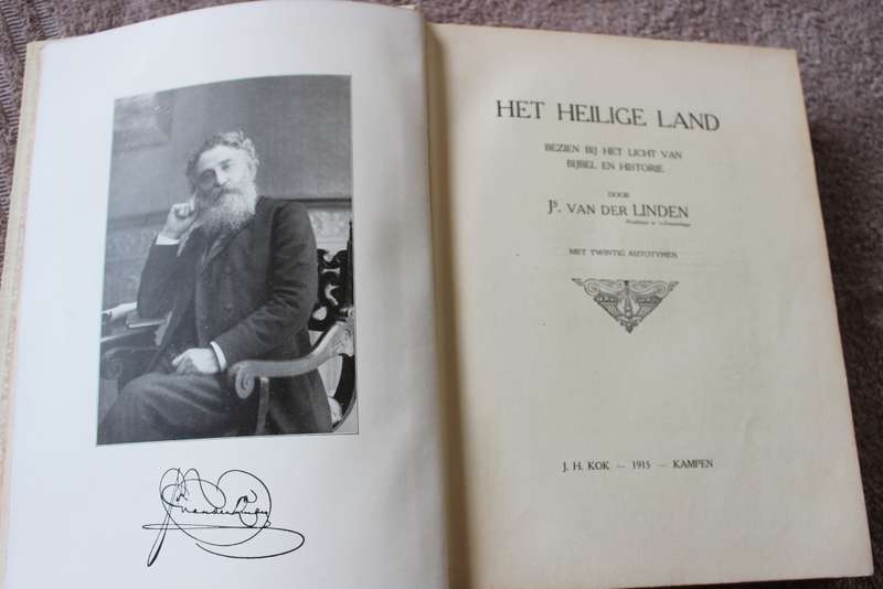 HET HEILGE LAND. Bezien in het Licht van Bijbel en Historie. Door Js. van der Linden.     (P)