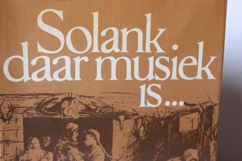 SOLANK DAAR MUSIEK IS ..... deur Jan Bouws