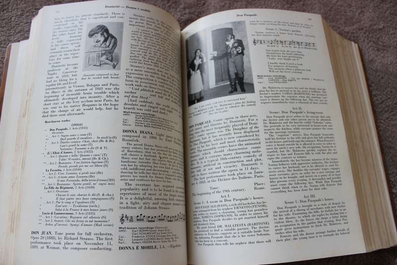 THE WORLD OF MUSIC - LISTENER`S COMPANIAN  Compiled adn edited by K. B. Sandved