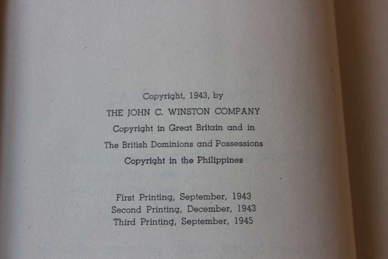 THESE MEN SHALL NEVER DIE by Lowell Thomas. (World War II)   (P)