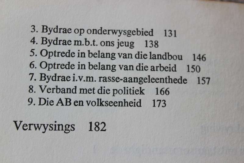 A.N. PELZER. DIE AFRIKANER-BROEDERBOND: Eerste 50 jaar.   (P)