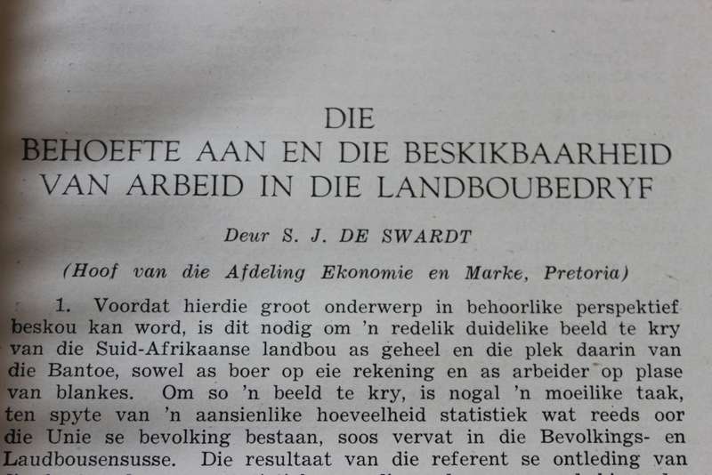 DIE NATUREL IN DIE SUID-AFRIKAANSE LANDBOU. Referate - 5de jaarvergadering van SABRA.   (P)