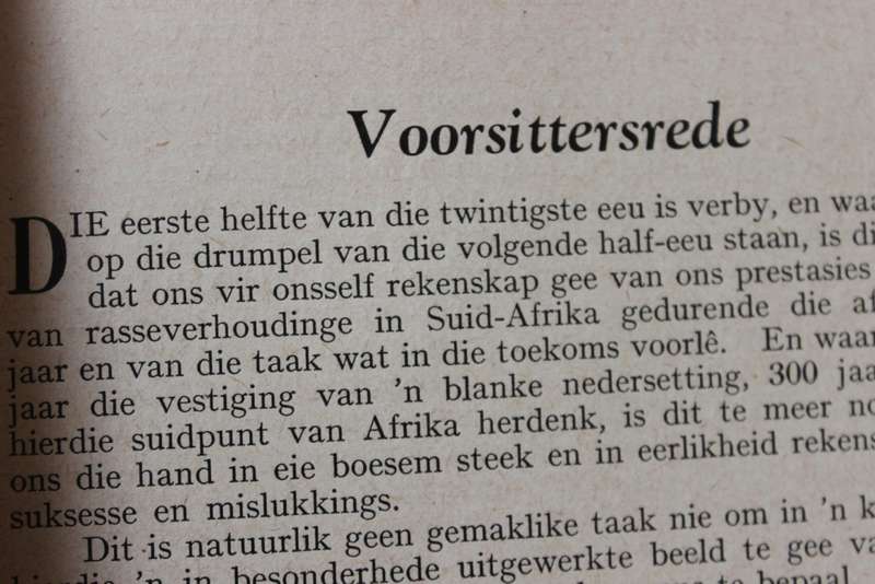 DIE NATUREL IN DIE SUID-AFRIKAANSE NYWERHEIDSLEWE. (Referate Tweede Jaarvergadering 1951. SABRA) (P)