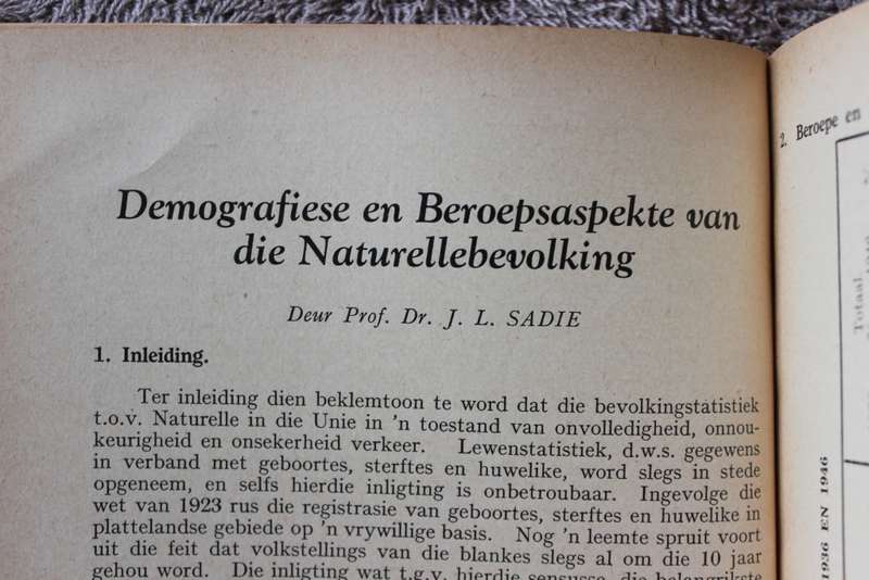 DIE NATUREL IN DIE SUID-AFRIKAANSE NYWERHEIDSLEWE. (Referate Tweede Jaarvergadering 1951. SABRA) (P)