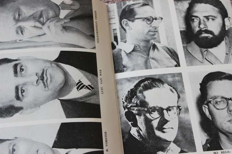 RIVONIA - MASKER AF! Lauriz Strydom. (Mandela, Sisulu, Kathrada)   (P)