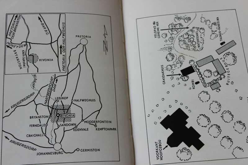 RIVONIA - MASKER AF! Lauriz Strydom. (Mandela, Sisulu, Kathrada)   (P)