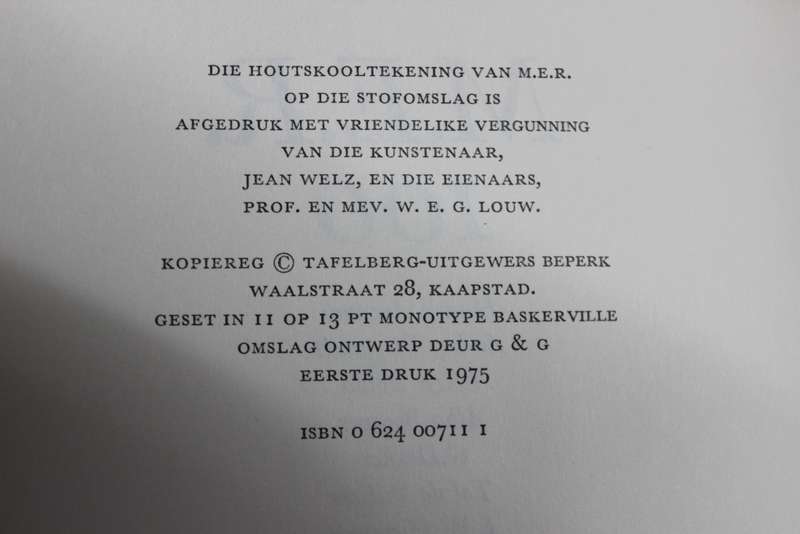 TWEE HARDEBANDE: M.E.R. 100 EN MY BESKEIE DEEL M.E.R. `n Outobiografiese Vertellings