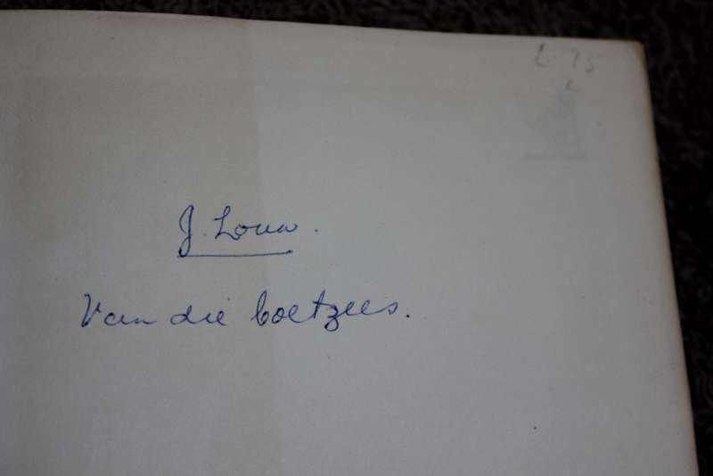 TWEE HARDEBANDE: M.E.R. 100 EN MY BESKEIE DEEL M.E.R. `n Outobiografiese Vertellings