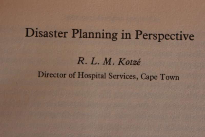DISASTER MEDICINE. Edited by Dr. A.G. MacMahon and Dr. M. Jooste.    (W)