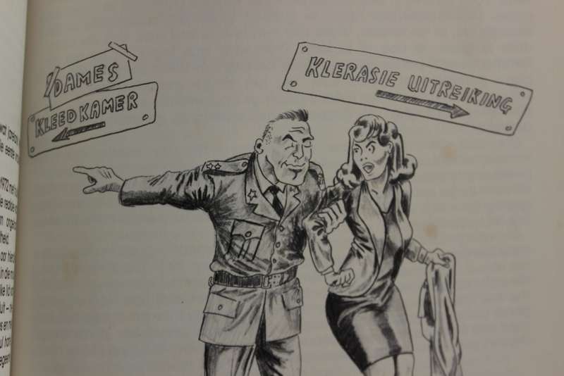 POLISIE-PRAATJIES EN PENSKETSE deur Majoor Crafford, Kaptein Dippenaar en Majoor Potgieter.    (W)