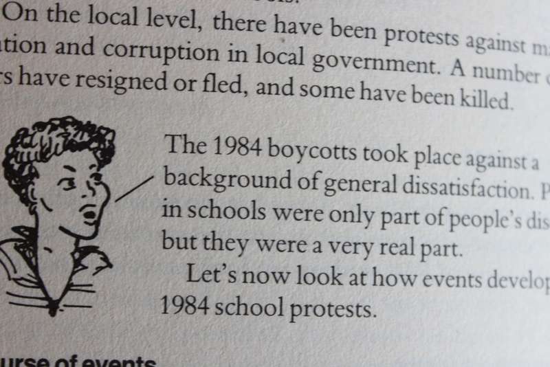 THE RIGHT TO LEARN. (The Struggle for Education in South Africa) Pam Christie.   (W)