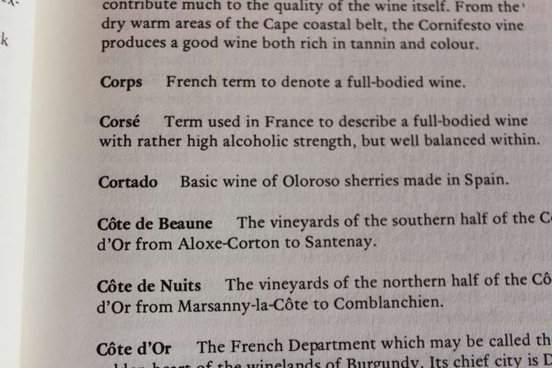 THE SOUTH AFRICAN WINE DICTIONARY. E.H. Bolsmann.   (W)