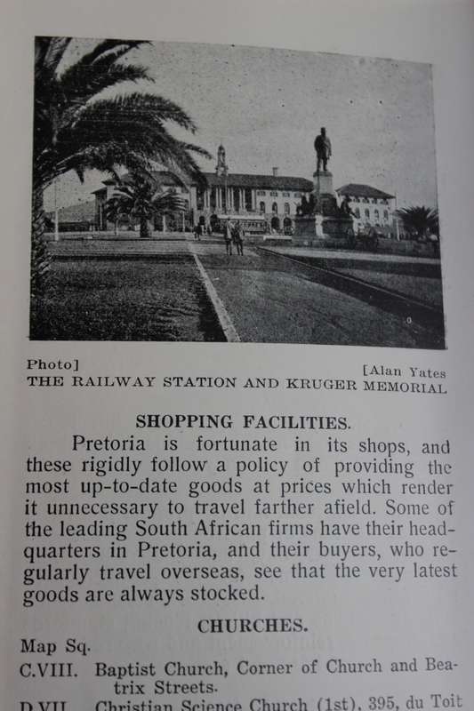 PRETORIA. Official Hand Book and Guide. 1932.  (W)