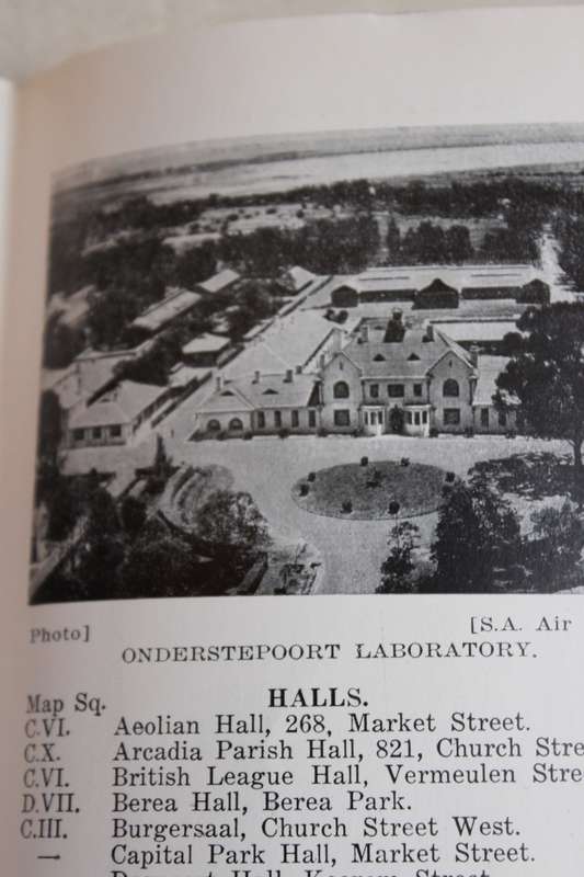 PRETORIA. Official Hand Book and Guide. 1932.  (W)