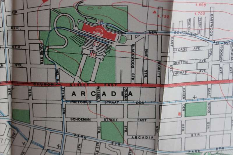 PRETORIA. Official Hand Book and Guide. 1932.  (W)