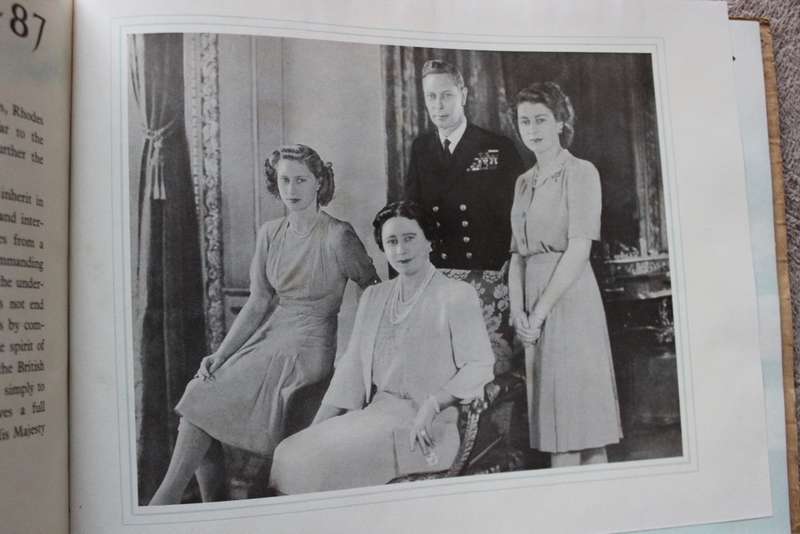 CITY OF CAPE TOWN. Royal Visit 1947.   (P)