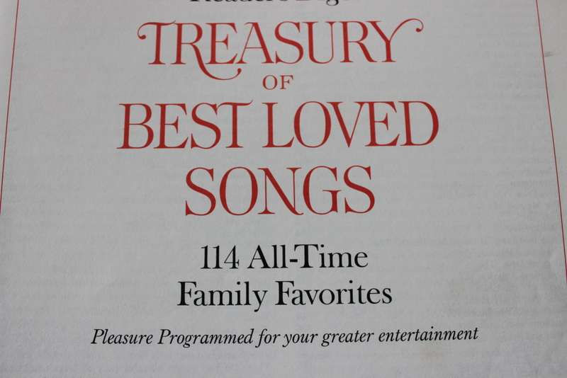 READER'S DIGEST. Treasury of Best Loved Songs.