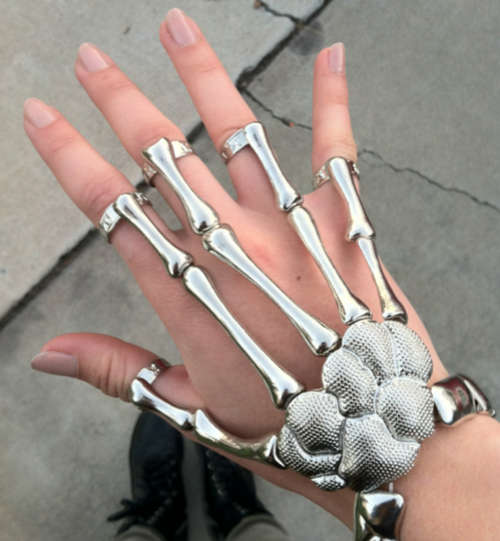 Skeleton bangle