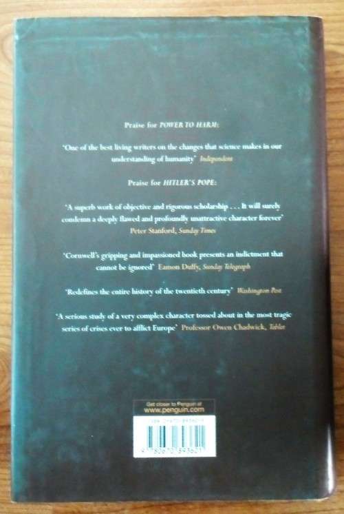 HITLER'S SCIENTISTS - SCIENCE, WAR AND THE DEVIL'S PACT by John Cornwell.R435