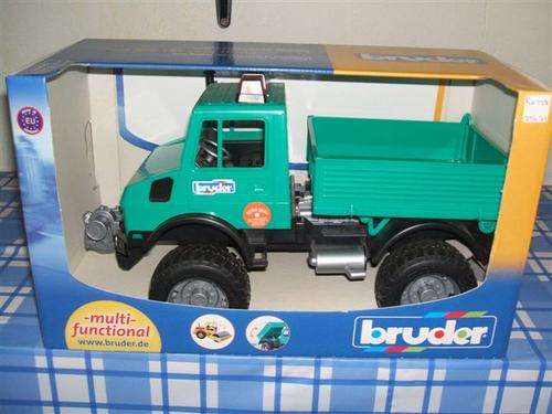 Bruder Unimog Tip-truck