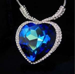 Fashion Austria crystal heart type pendant necklaces--the Titanic Marine in the heart of the three