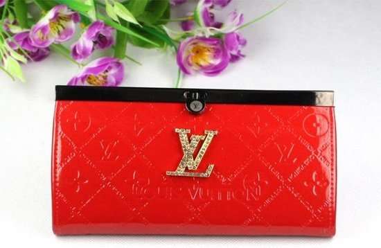 NEW STYLE FASHION WALLETS BRAND NEW PERFACT XMAS GIFT