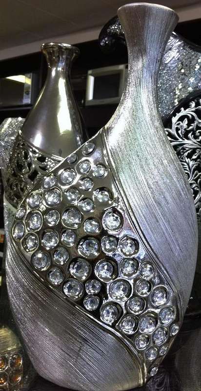 NEW ARRIVAL NEW STYLE VASE VERY BEAUTIFUL