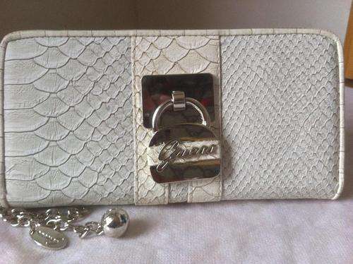 BRAND NEW  GUESS WALLETS NEW COLLECTION