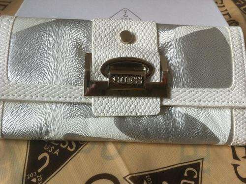 BRAND NEW  GUESS WALLETS NEW COLLECTION