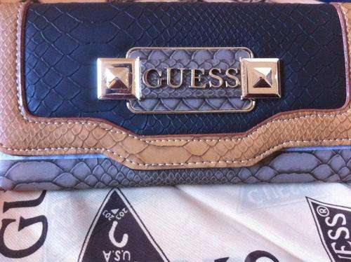 BRAND NEW  GUESS WALLETS NEW COLLECTION