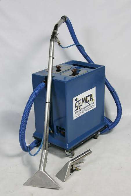 K353 Semca Carpet cleaning machine.