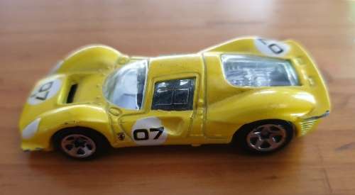 Hot Wheels Ferrari P4