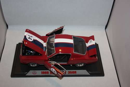 Ford Shelby Mustang GT350R 1966 1/18