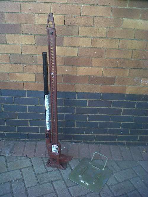 4X4 High lift jack